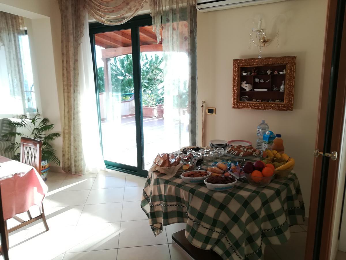 Bed and Breakfast La Collina Капо-д'Орландо Екстер'єр фото
